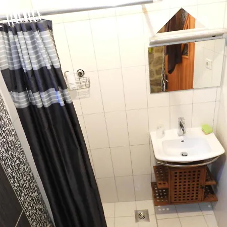 公寓 Zupan B Krk 克尔克